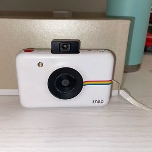 Polaroid Snap camera gently used